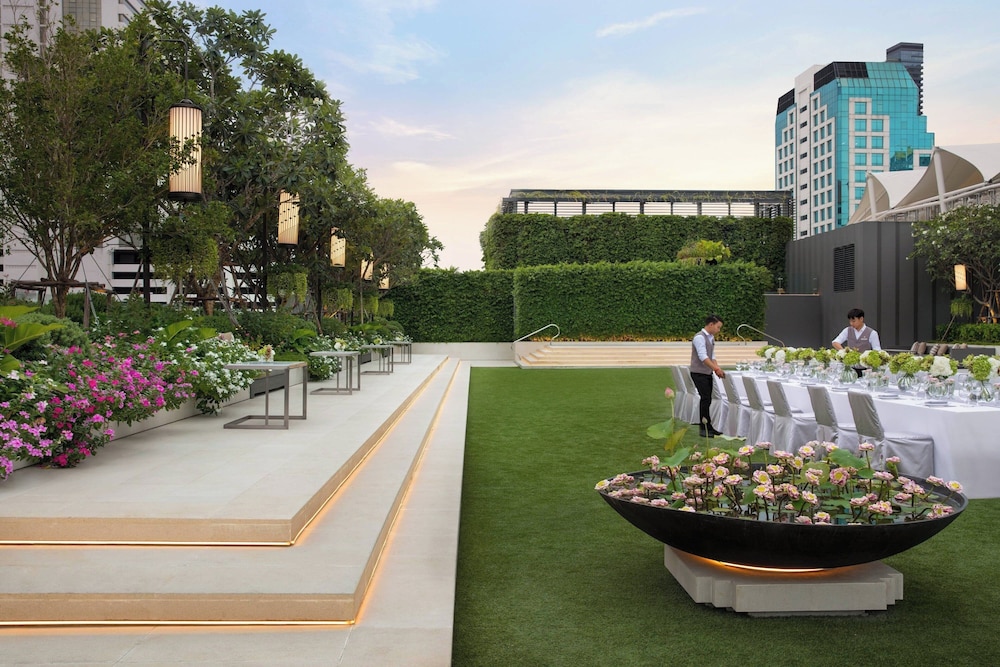 Bangkok Marriott Hotel The Surawongse — Hotel building in Bangkok, Bangkok