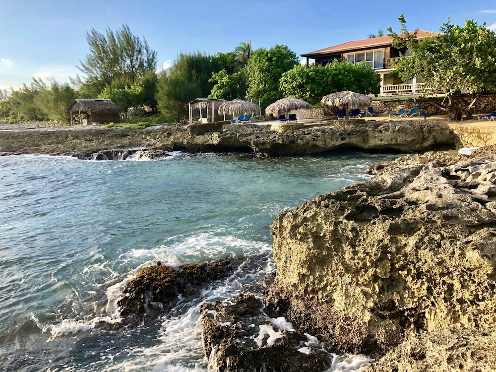The Westender Inn — Beach in Negril