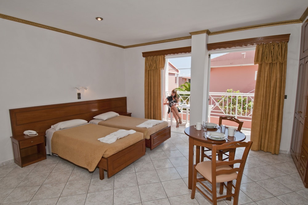 Angelina Hotel & Apartments — Hotel rooms in Sidari, Ionian Islands