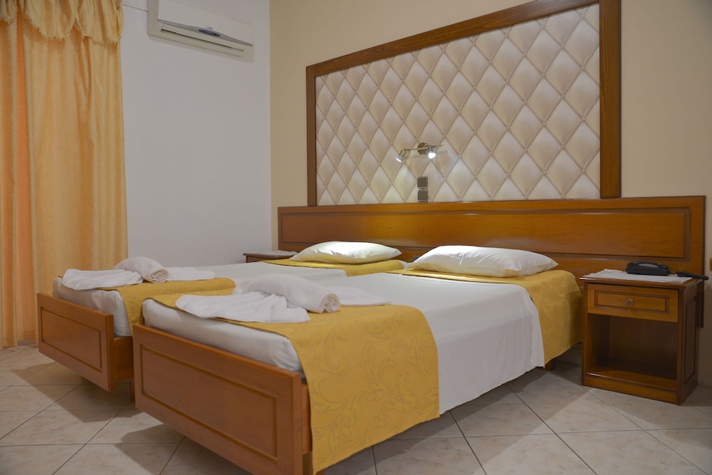 Angelina Hotel & Apartments — Hotel rooms in Sidari, Ionian Islands