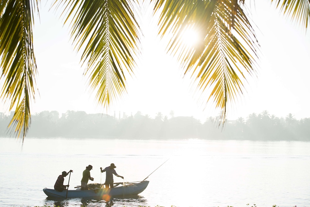 Avani Kalutara Resort — Attractions in the area in Kalutara