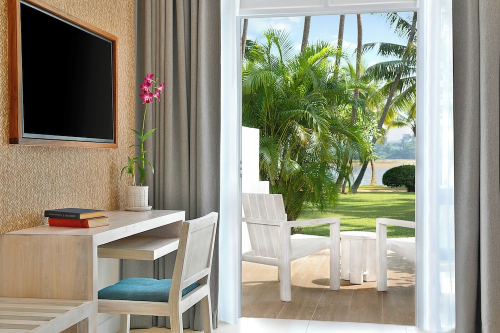 Avani Kalutara Resort — Hotel rooms in Kalutara