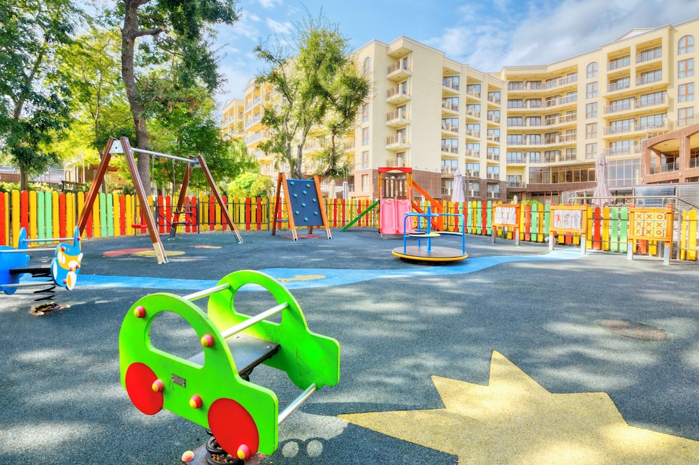 Apart Hotel Golden Line — Attractions for children in Golden Sands, Varna Region