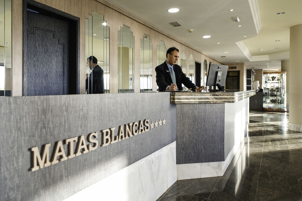 Kn Hotel Matas Blancas - Adults Only — Hotel building in Costa Calma, Canary Islands