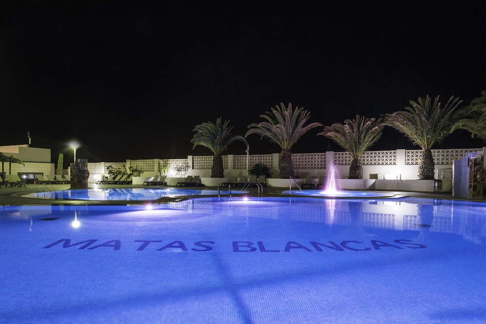Kn Hotel Matas Blancas - Adults Only — Swimming pool in Costa Calma, Canary Islands