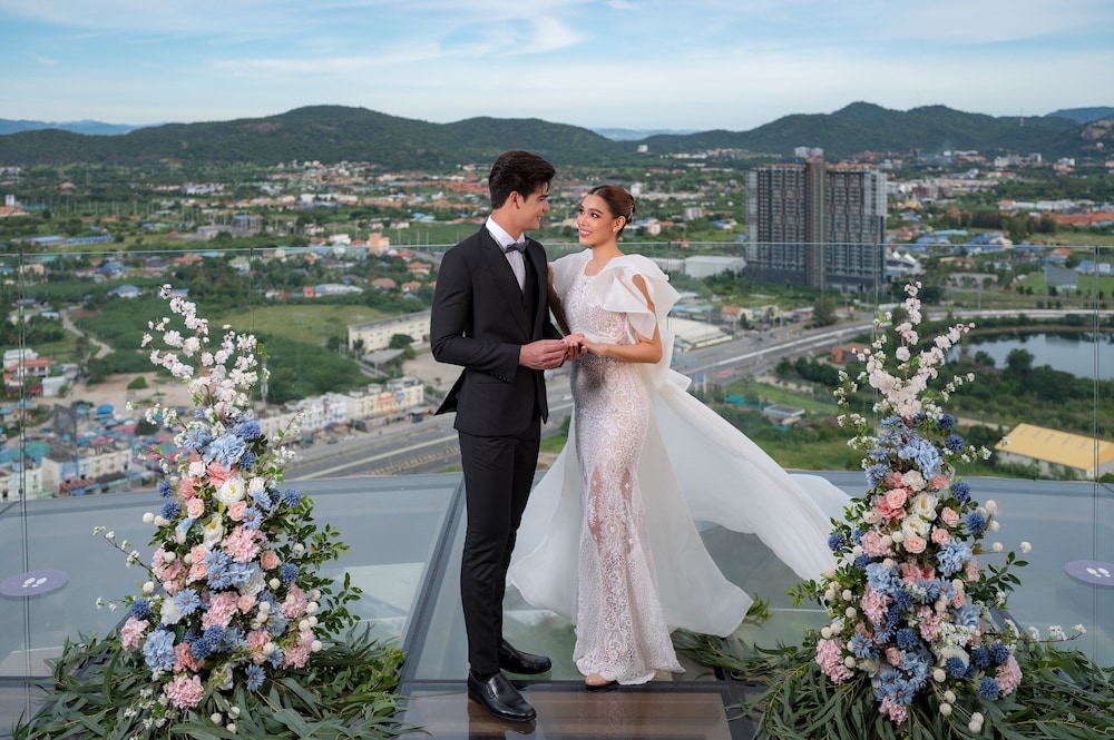 Holiday Inn Resort Vana Nava Hua Hin by IHG — Hotel building in Hua Hin, Prachuap Khiri Khan