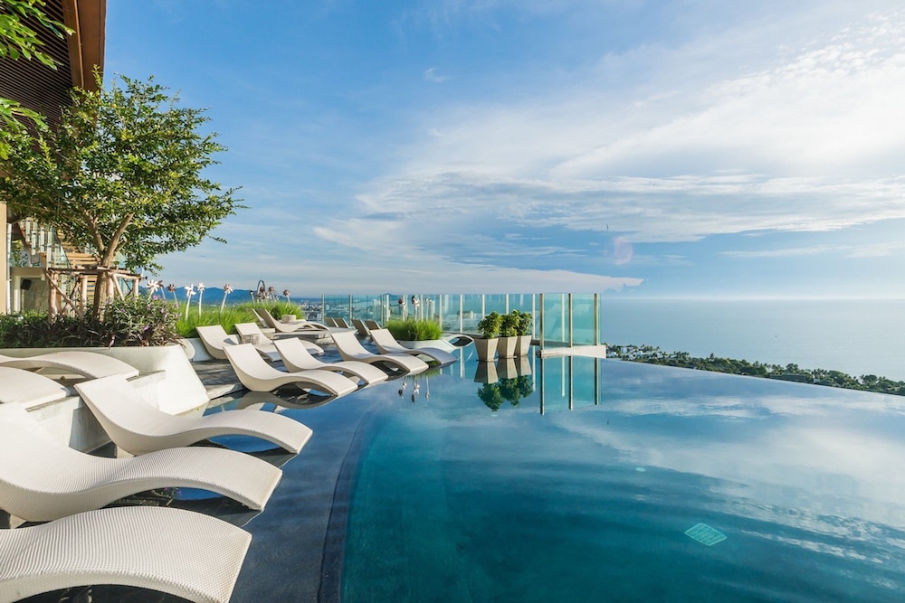 Holiday Inn Resort Vana Nava Hua Hin by IHG — Swimming pool in Hua Hin, Prachuap Khiri Khan
