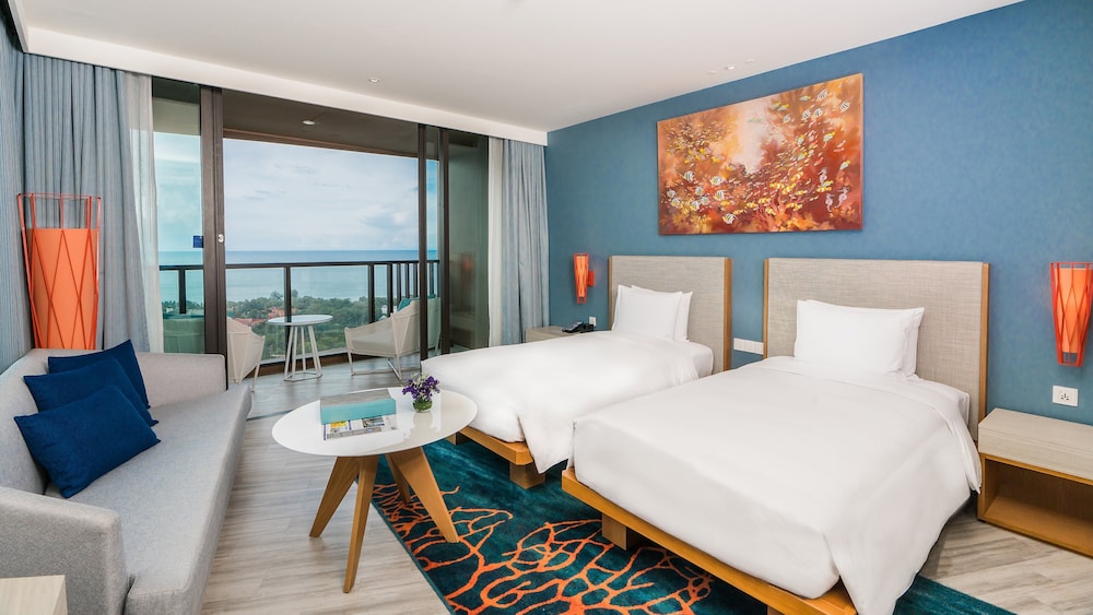 Holiday Inn Resort Vana Nava Hua Hin by IHG — Hotel rooms in Hua Hin, Prachuap Khiri Khan