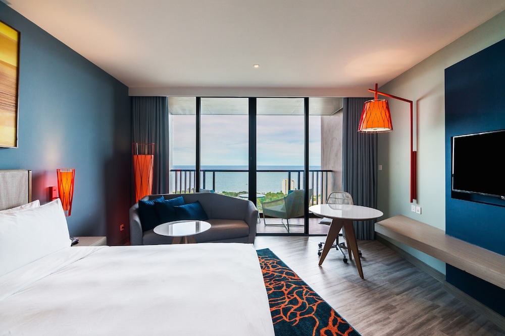 Holiday Inn Resort Vana Nava Hua Hin by IHG — Hotel rooms in Hua Hin, Prachuap Khiri Khan