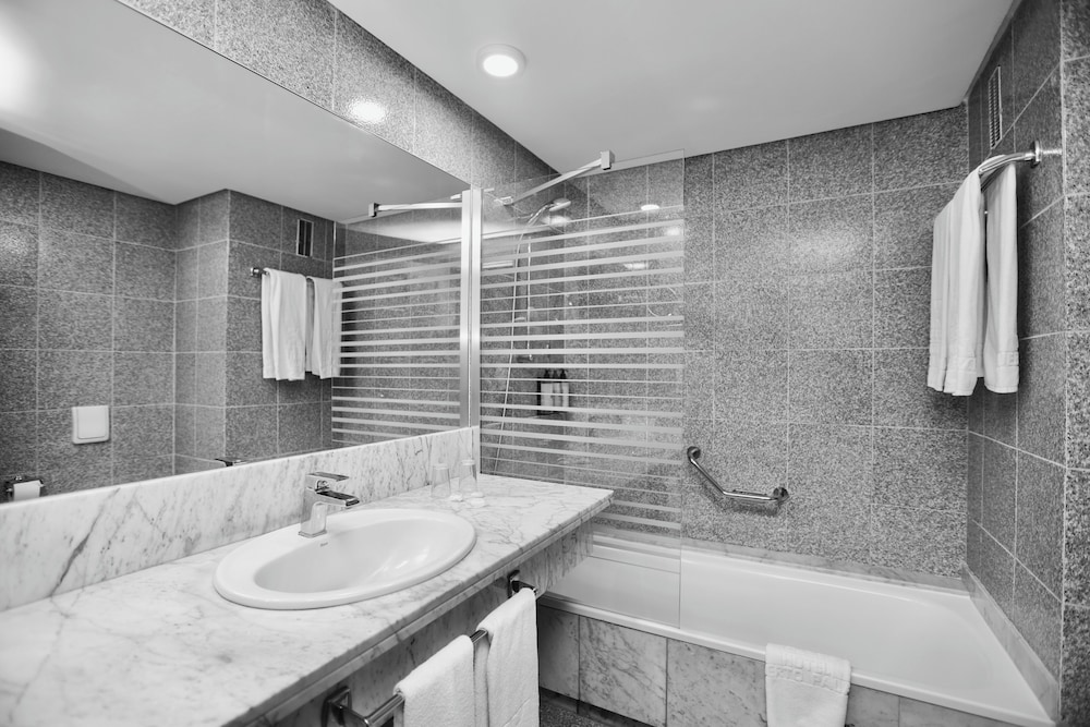 Hotel Puerto Palace — Hotel rooms in Puerto de la Cruz, Canary Islands