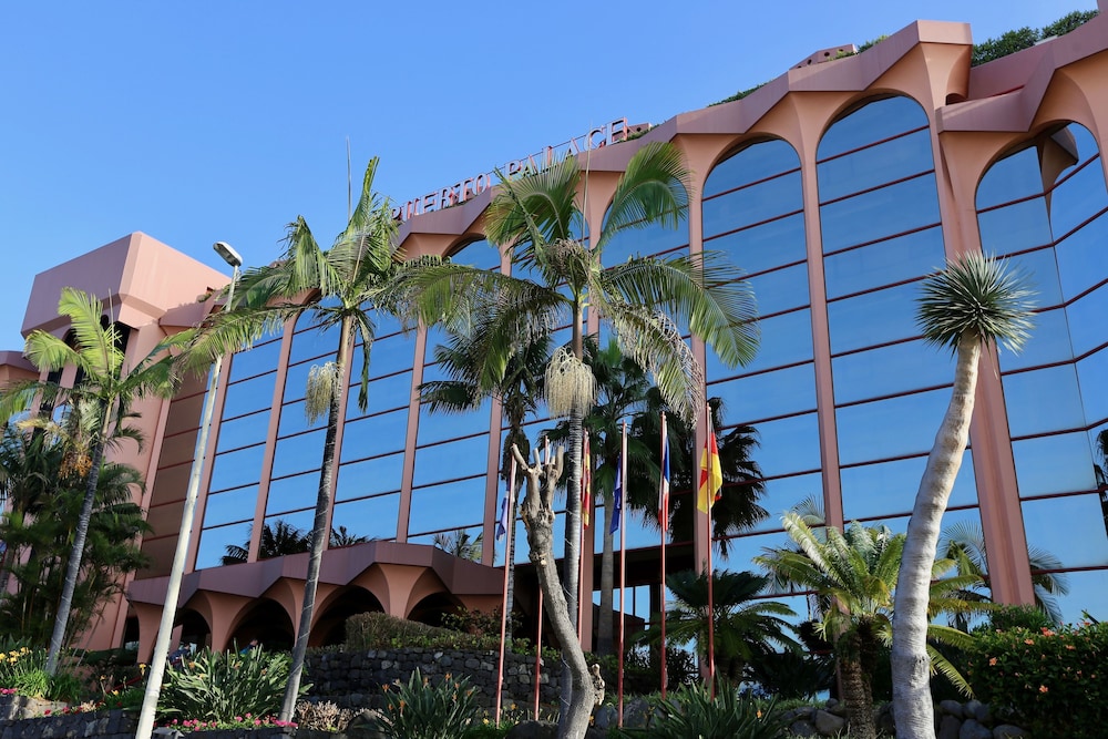 Hotel Puerto Palace — Hotel building in Puerto de la Cruz, Canary Islands