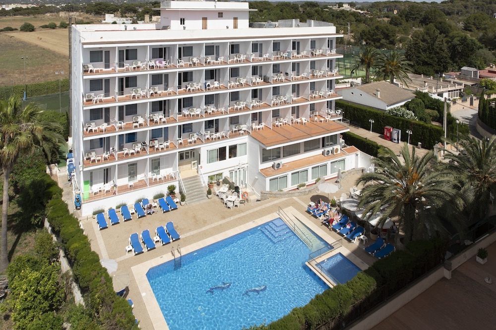 Hotel Don Miguel Playa — Hotel building in Playa de Palma, Balearic Islands