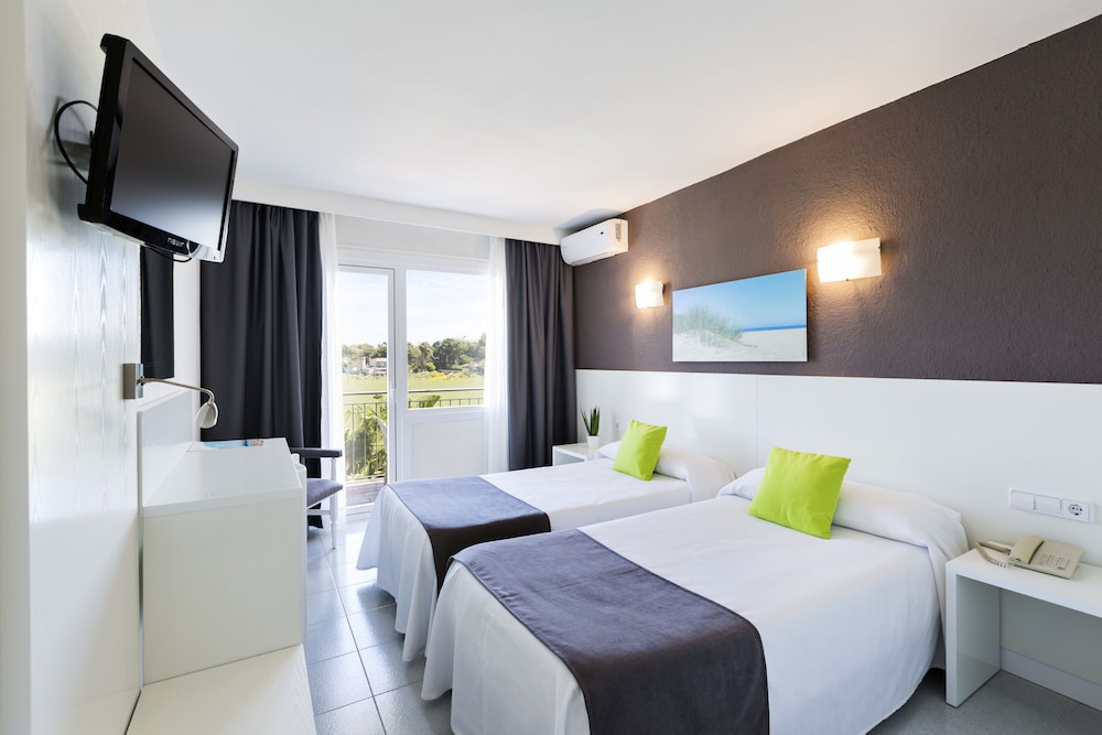 Hotel Don Miguel Playa — Hotel rooms in Playa de Palma, Balearic Islands