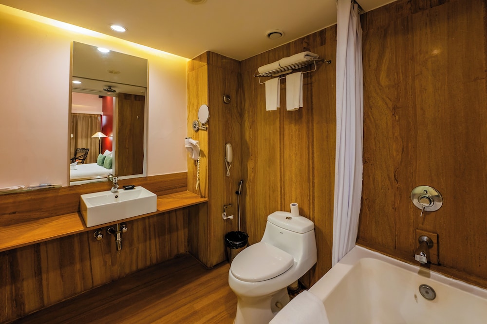 O Hotel Goa, Candolim Beach — Hotel rooms in Candolim, Goa
