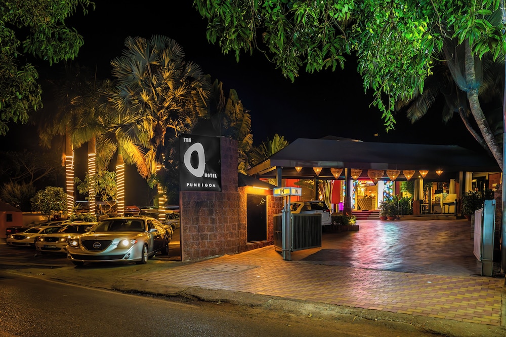 O Hotel Goa, Candolim Beach — Restaurant & bars in Candolim, Goa