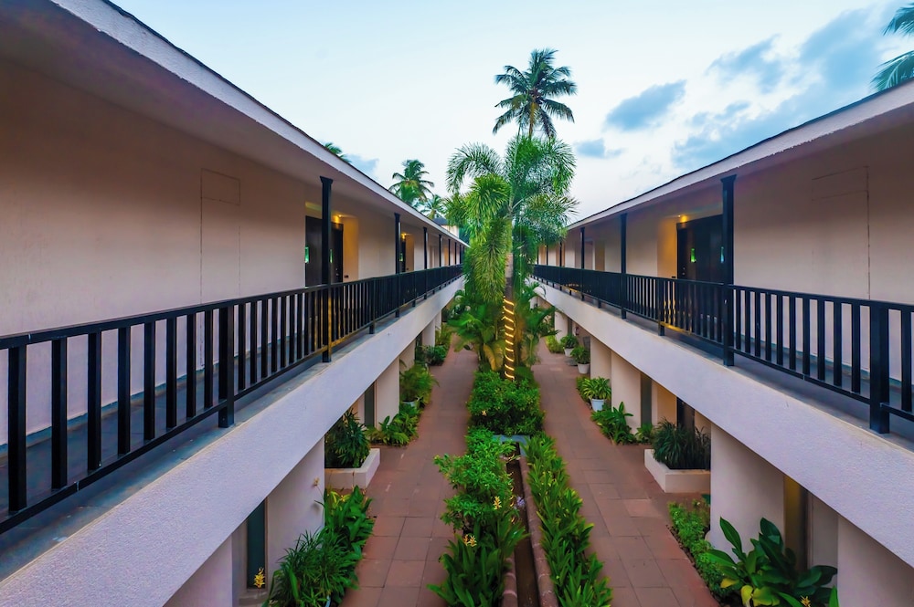 O Hotel Goa, Candolim Beach — Hotel building in Candolim, Goa