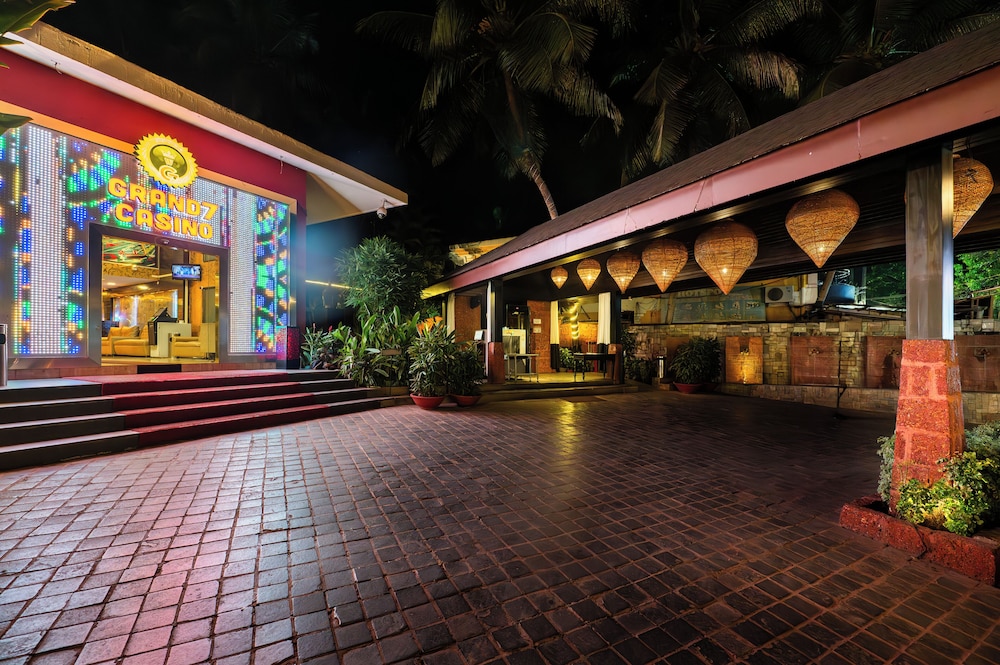 O Hotel Goa, Candolim Beach — Hotel building in Candolim, Goa