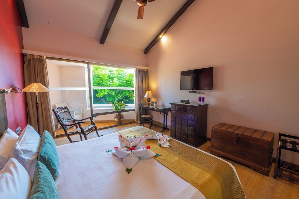 O Hotel Goa, Candolim Beach — Hotel rooms in Candolim, Goa