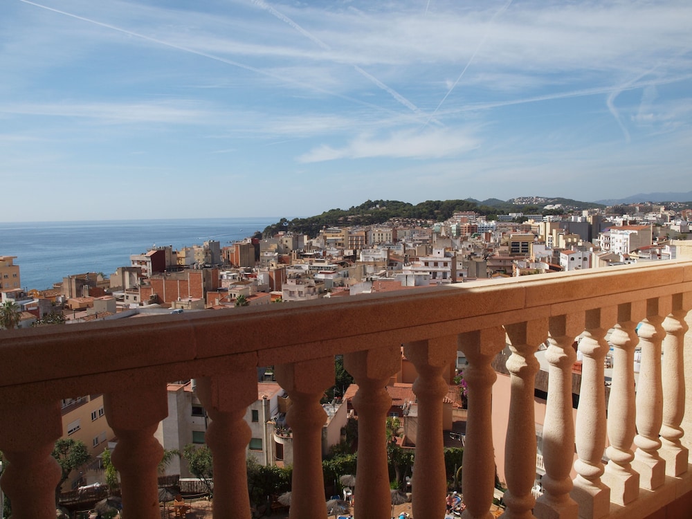 Alba Seleqtta — Attractions in the area in Lloret de Mar, Catalonia