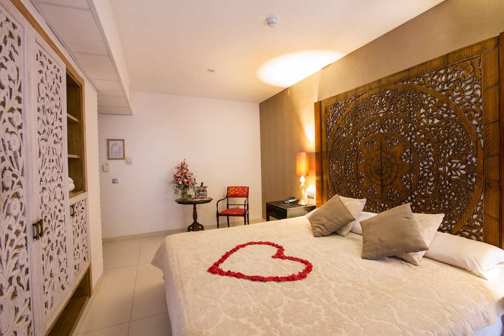 Alba Seleqtta — Hotel rooms in Lloret de Mar, Catalonia