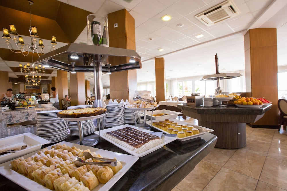 Alba Seleqtta — Restaurant & bars in Lloret de Mar, Catalonia