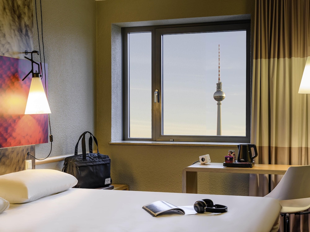 ibis Berlin Mitte — Hotel rooms in Berlin, Berlin