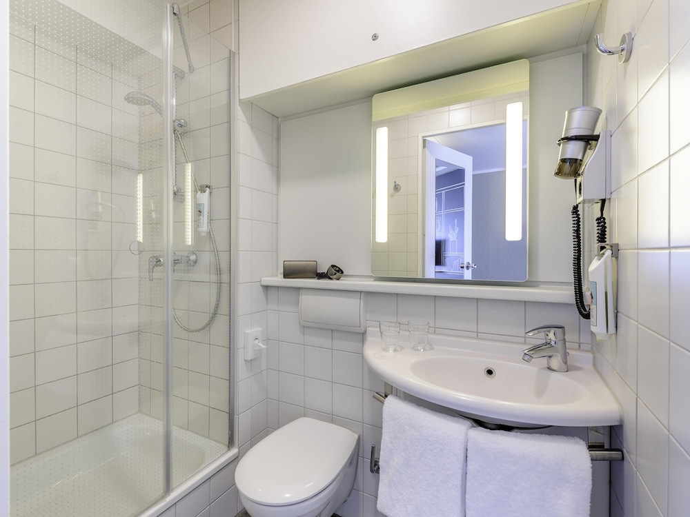 ibis Berlin Mitte — Hotel rooms in Berlin, Berlin