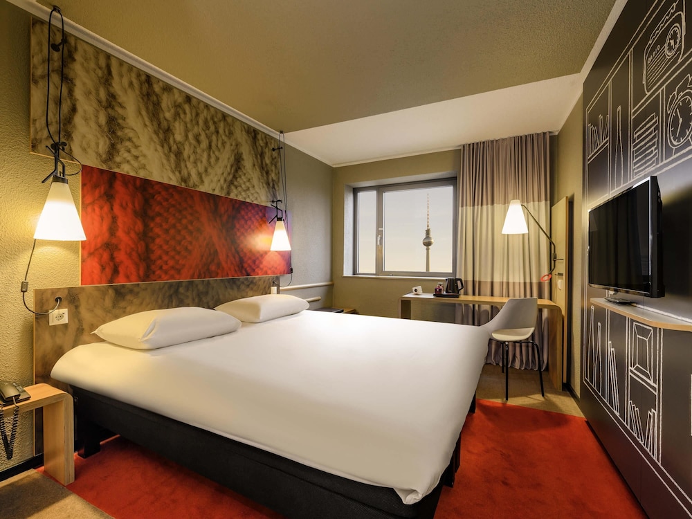 ibis Berlin Mitte — Hotel rooms in Berlin, Berlin