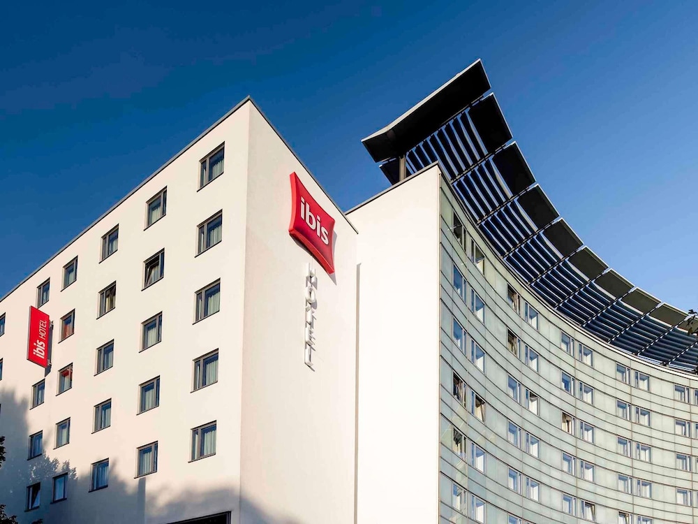 ibis Berlin Mitte — Hotel building in Berlin, Berlin