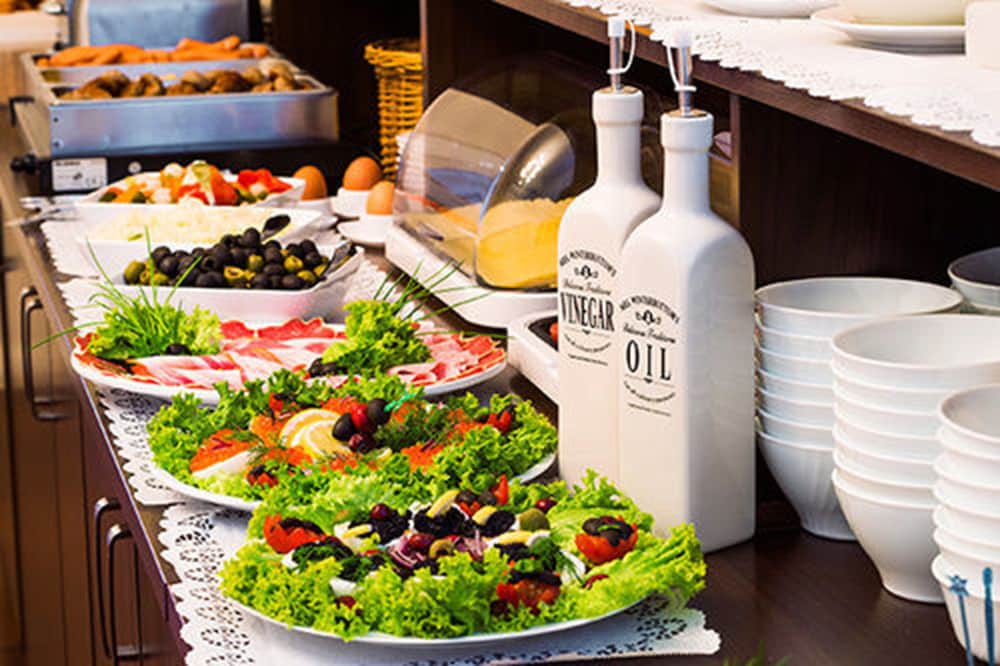 Upper Room Hotel Kurfurstendamm — Restaurant & bars in Berlin, Berlin