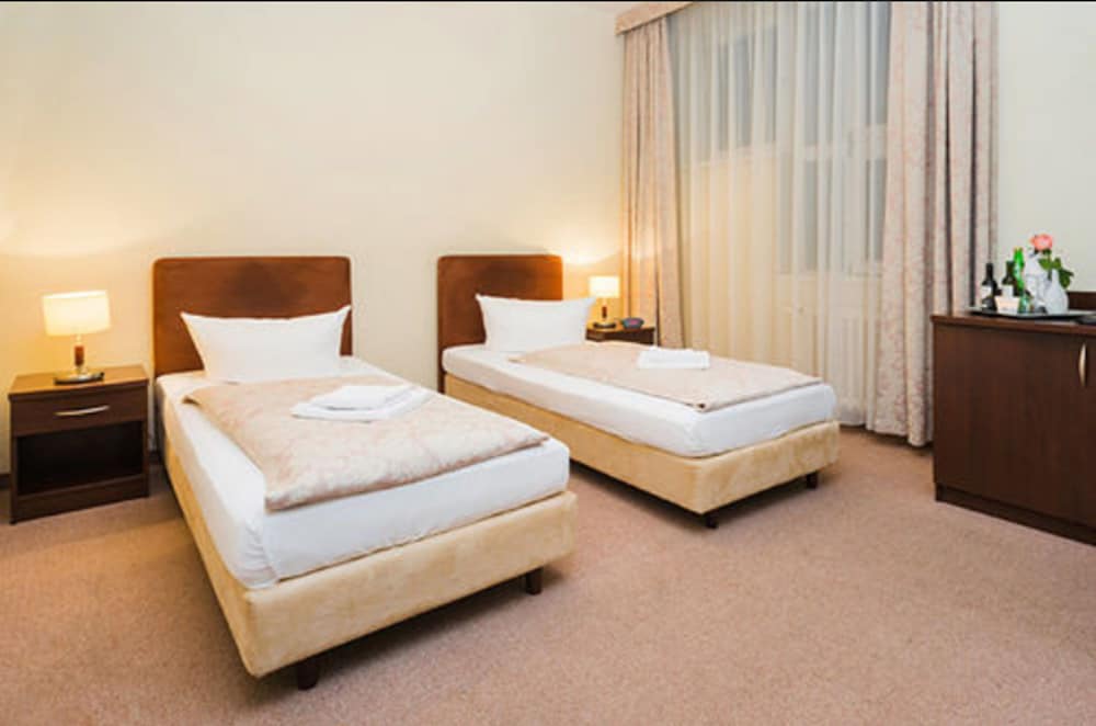 Upper Room Hotel Kurfurstendamm — Main photo in Berlin, Berlin