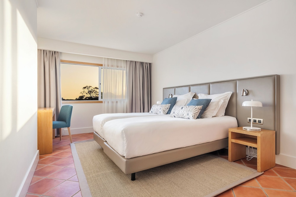 The Patio Suite Hotel — Hotel rooms in Albufeira, Faro