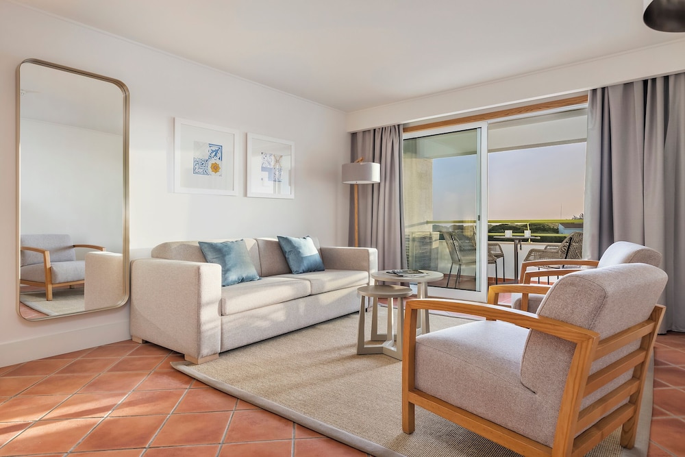 The Patio Suite Hotel — Hotel rooms in Albufeira, Faro