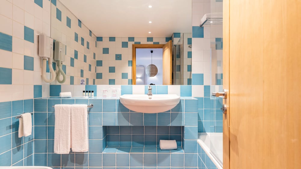 The Patio Suite Hotel — Hotel rooms in Albufeira, Faro