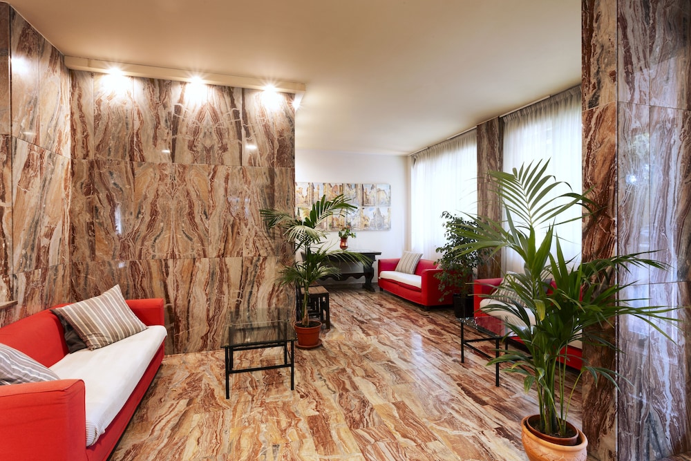 Hotel Corolle — Hotel rooms in Florence, Tuscany