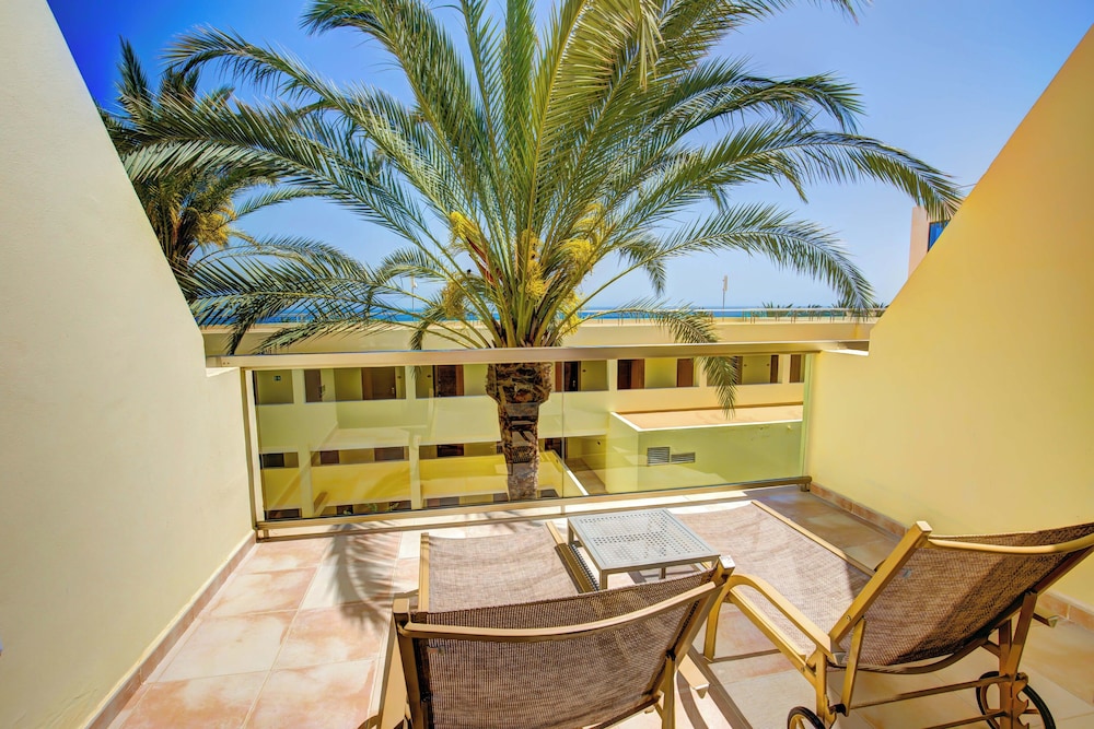 SBH Costa Calma Palace Thalasso & Spa — Hotel building in Costa Calma, Canary Islands
