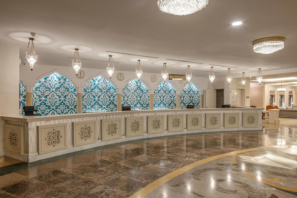 Side Star Resort - Ultra All Inclusive — Hotel building in Side