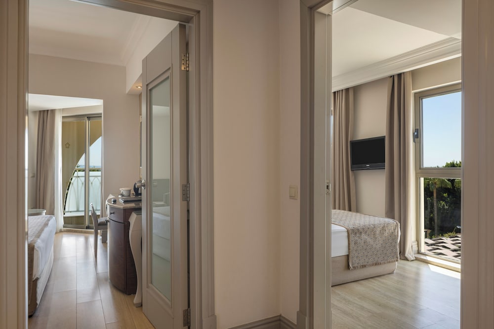 Side Star Resort - Ultra All Inclusive — Hotel rooms in Side