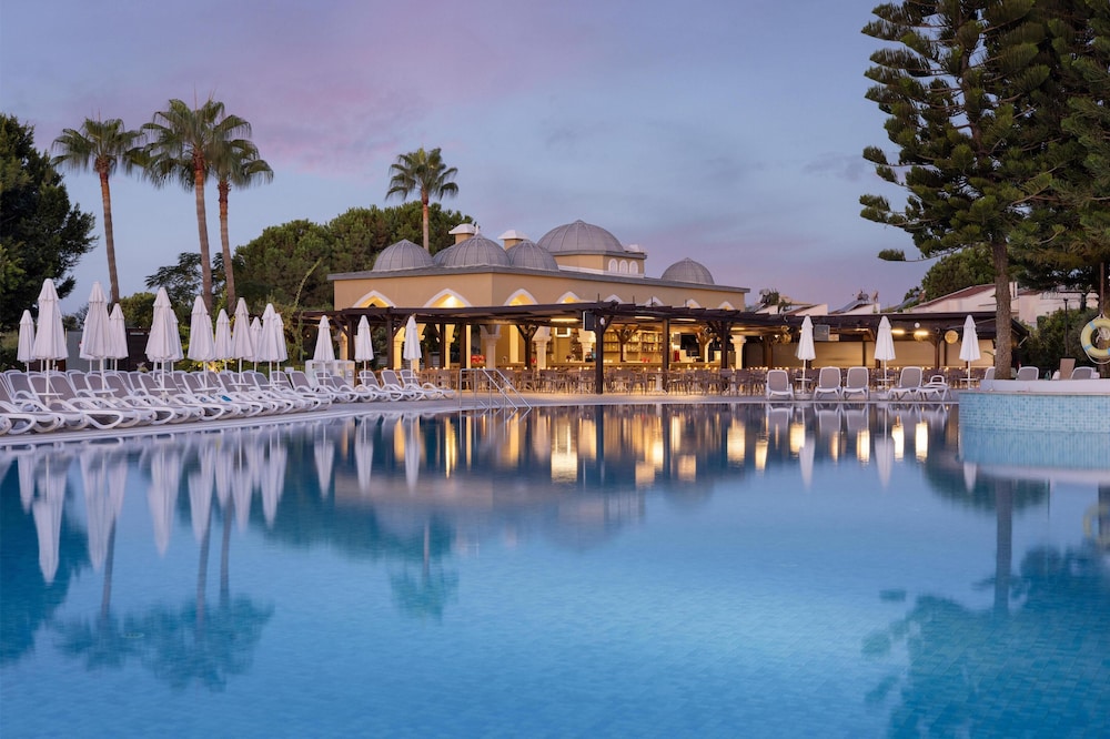 Side Star Resort - Ultra All Inclusive — Swimming pool in Side