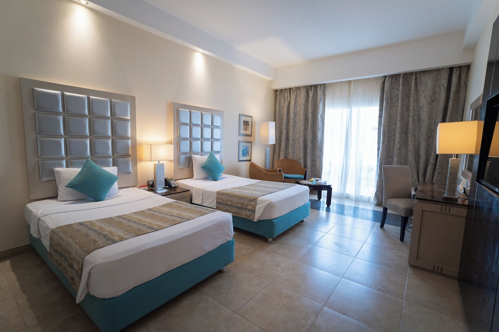 Tropitel Sahl Hasheesh Resort — Hotel rooms in Sahl Hasheesh, Red Sea