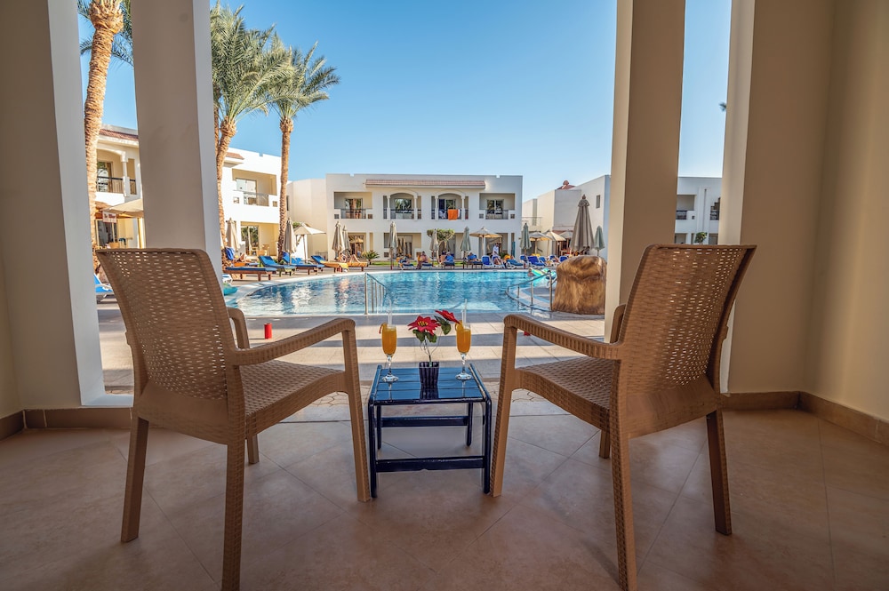 Xperience St. George Homestay — Swimming pool in Sharm El Sheikh, Red Sea