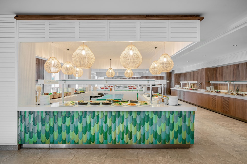 Yalihan Aspendos - All inclusive — Restaurant & bars in Avsallar