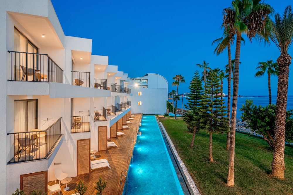 Yalihan Aspendos - All inclusive — Hotel building in Avsallar