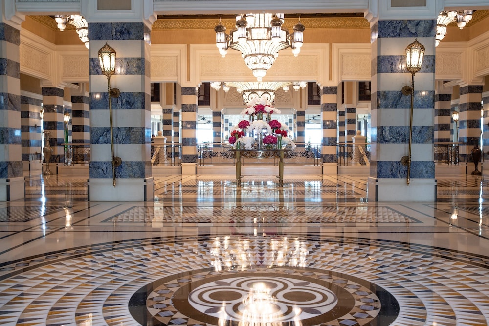 Jumeirah Al Qasr Dubai — Shared spaces in Dubai