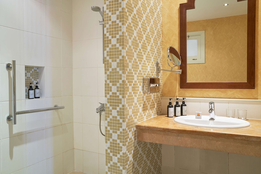 Mosaique Hotel - El Gouna — Hotel rooms in El Gouna, Red Sea