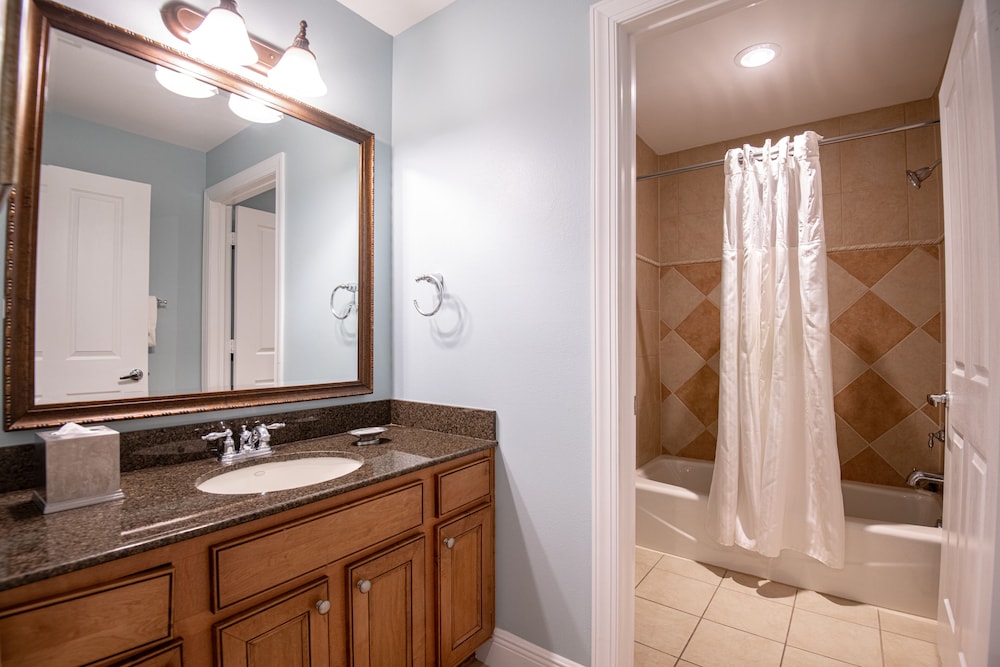 Reunion Resort & Golf Club — Hotel rooms in Kissimmee, Florida