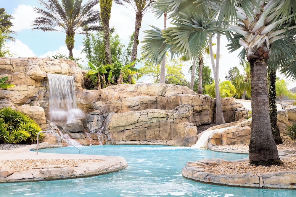 Reunion Resort & Golf Club — Swimming pool in Kissimmee, Florida