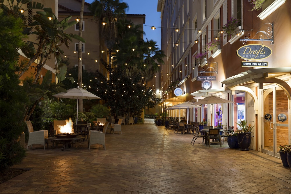 Westgate Lakes Resort & Spa Universal Studios Area — Restaurant & bars in Orlando, Florida