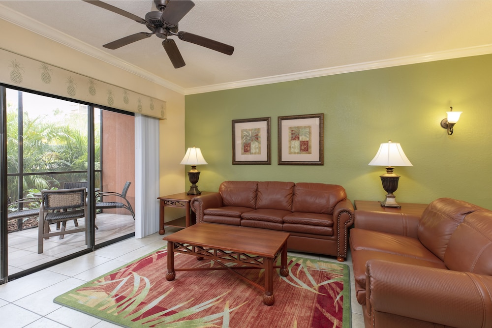 Westgate Lakes Resort & Spa Universal Studios Area — Hotel rooms in Orlando, Florida