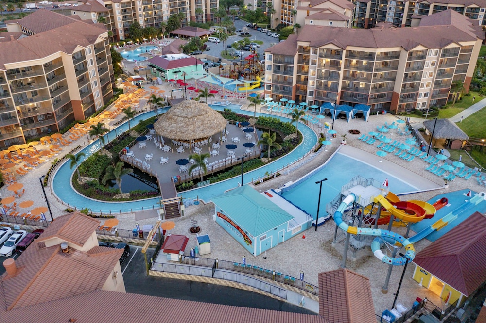 Westgate Lakes Resort & Spa Universal Studios Area — Swimming pool in Orlando, Florida